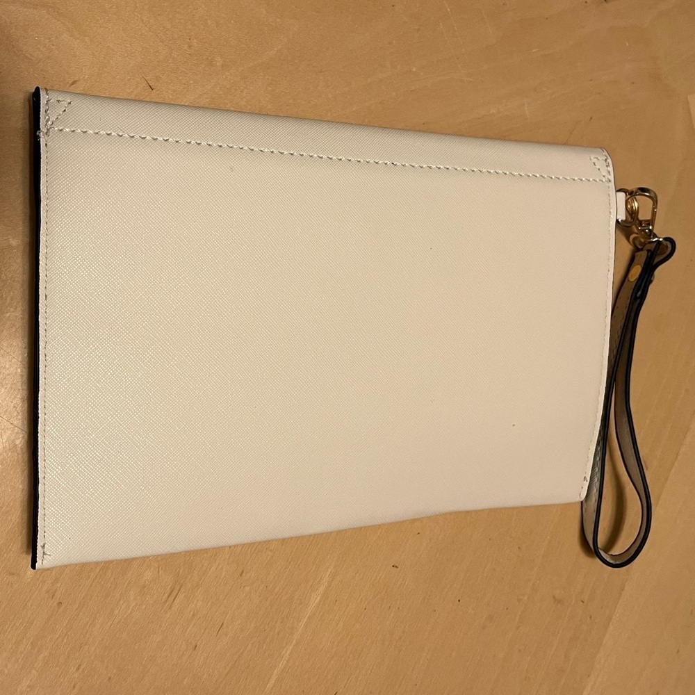 Elim & Paul Sophisticated Cream Wristlet Clutch - Picture 4 of 12